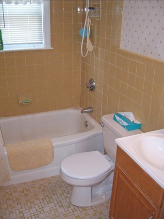 15 Roosevelt Road Holbrook, MA 02343 - Photo 14 of 22 Gallery Image 14