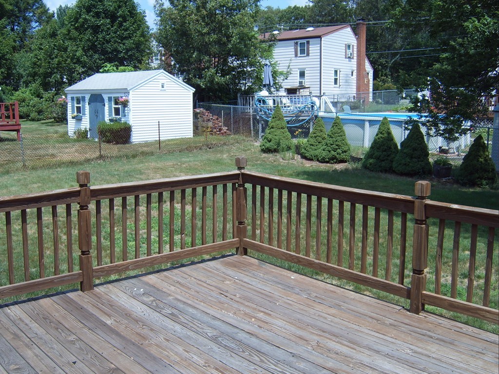 15 Roosevelt Road Holbrook, MA 02343 - Photo 21 of 22 Gallery Image 21