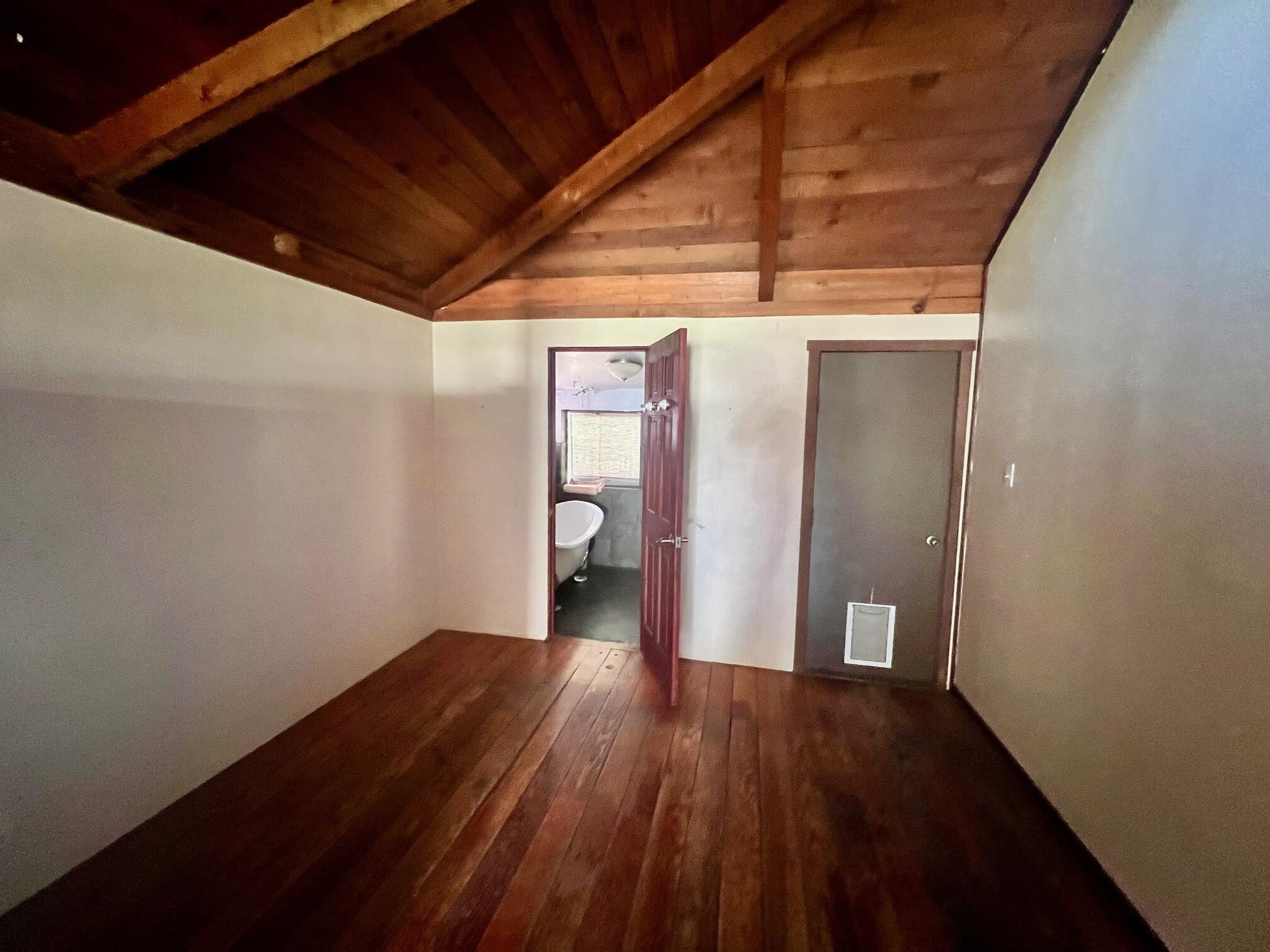 3961 Red Rock Road Garberville, CA 95542 - Photo 36 of 45 Cabin