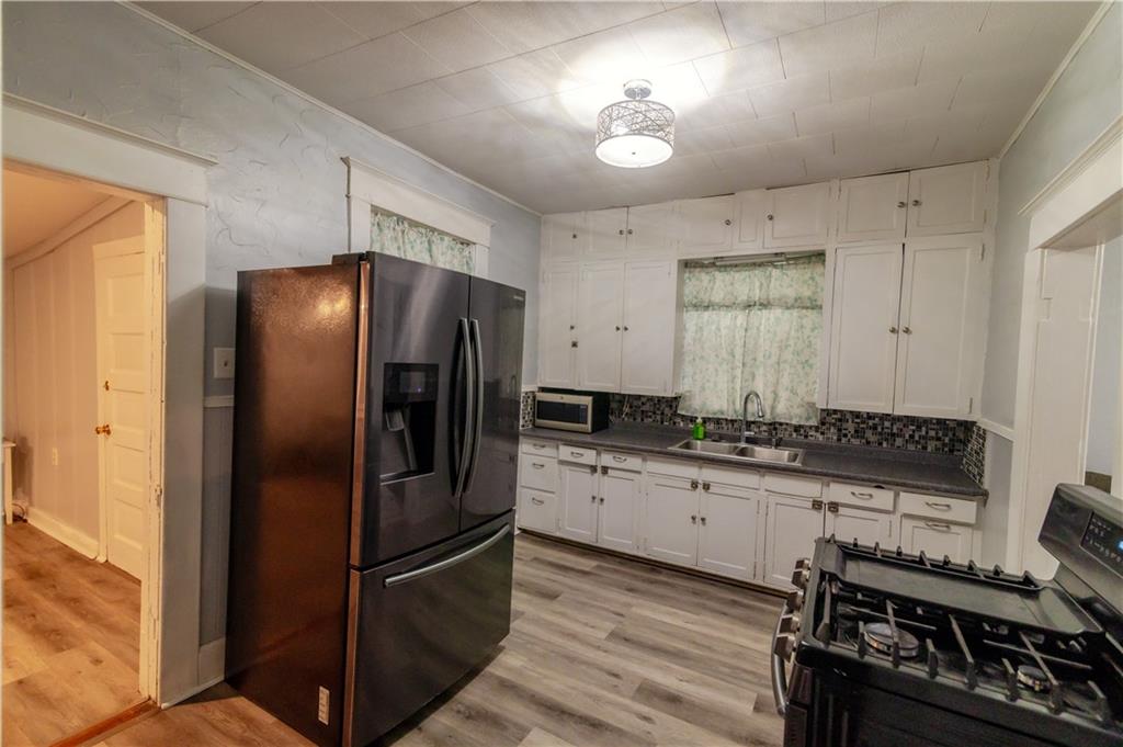 3015 Edmond Street St. Joseph, MO 64501 - Photo 12 of 27