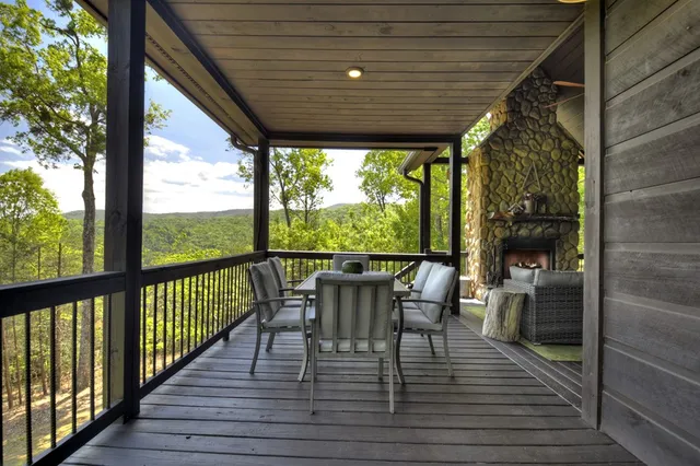 $1,099,999 | 46 Cochise Road, Cherry Log, GA 30522