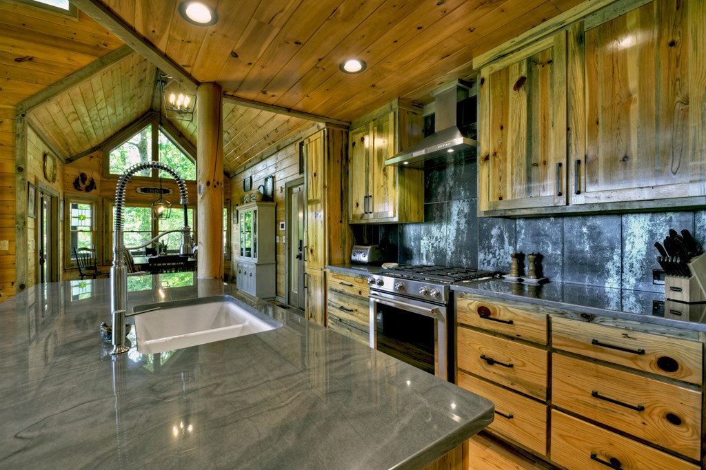 46 Cochise Road Cherry Log, GA 30522 - Photo 23 of 65