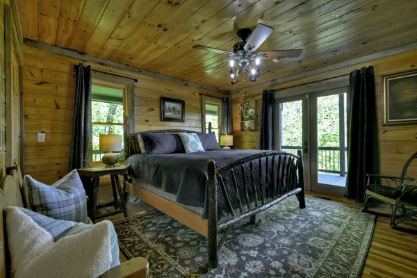 $994,999 | 46 Cochise Road, Cherry Log, GA 30522