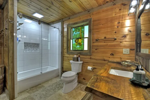 $994,999 | 46 Cochise Road, Cherry Log, GA 30522