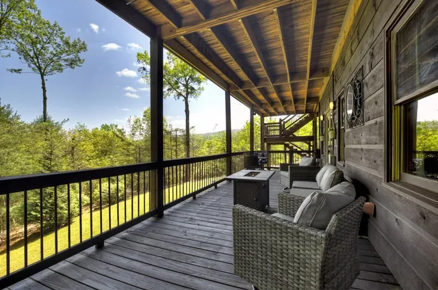 $1,099,999 | 46 Cochise Road, Cherry Log, GA 30522