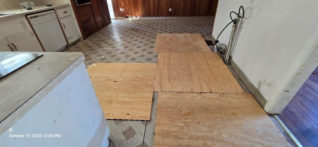 1314 South Azalea Drive Tyler, TX 75701 - Photo 13 of 27 a view of staircase with a rug