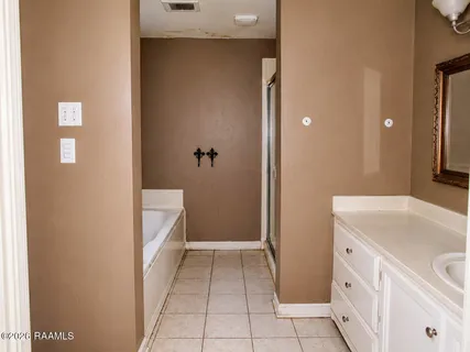 $115,900 | 210 Elsinore Circle, Lafayette, LA 70508