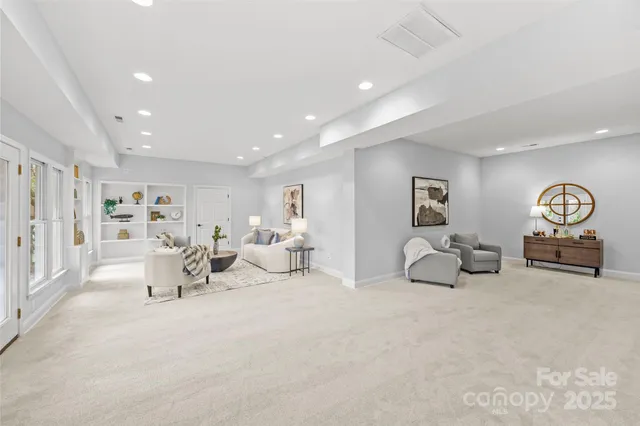 $970,000 | 11025 Thornhill Club Drive, Charlotte, NC 28277