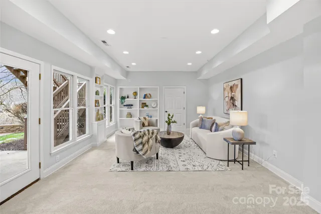 $970,000 | 11025 Thornhill Club Drive, Charlotte, NC 28277