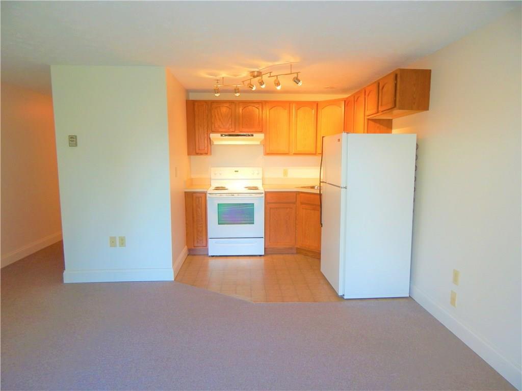 574 Main Street, Unit 101 Damariscotta, ME 04543 - Photo 21 of 34 Photo