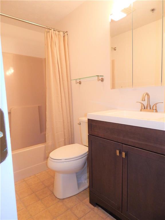 574 Main Street, Unit 101 Damariscotta, ME 04543 - Photo 27 of 34 Photo