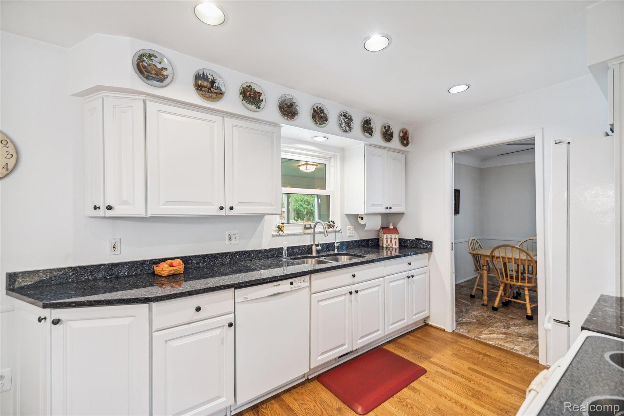 10725 Culver Road Brighton, MI 48114 - Photo 14 of 51 Gallery Image 14