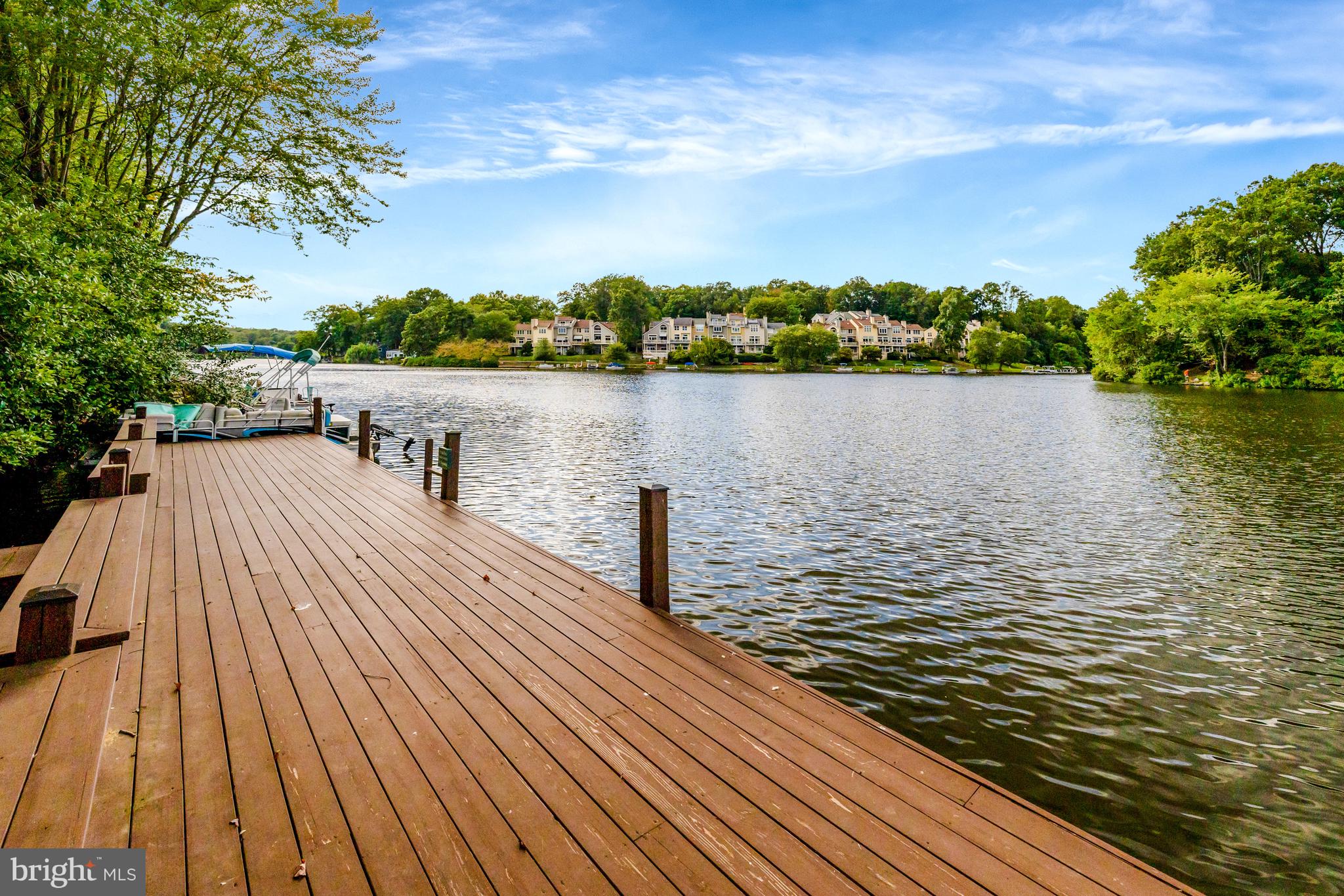 11009 Thrush Ridge Road Reston, VA 20191 - Photo 44 of 45 Drop in your canoe, kayak or paddleboard.