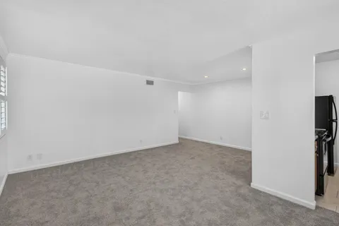$189,999 | 5948 Walerga Road, Unit 4, Sacramento, CA 95842