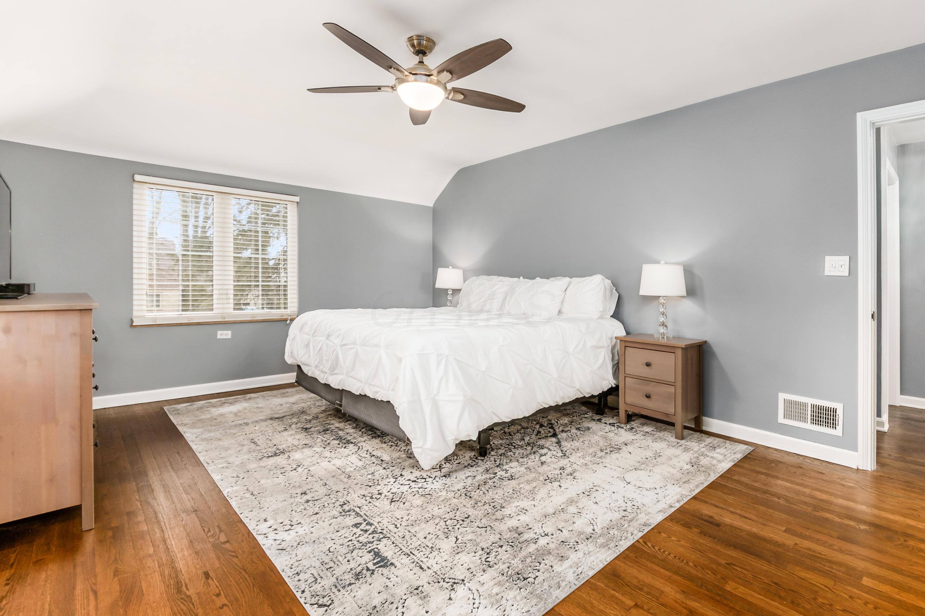 2015 Inchcliff Road Columbus, OH 43221 - Photo 22 of 44