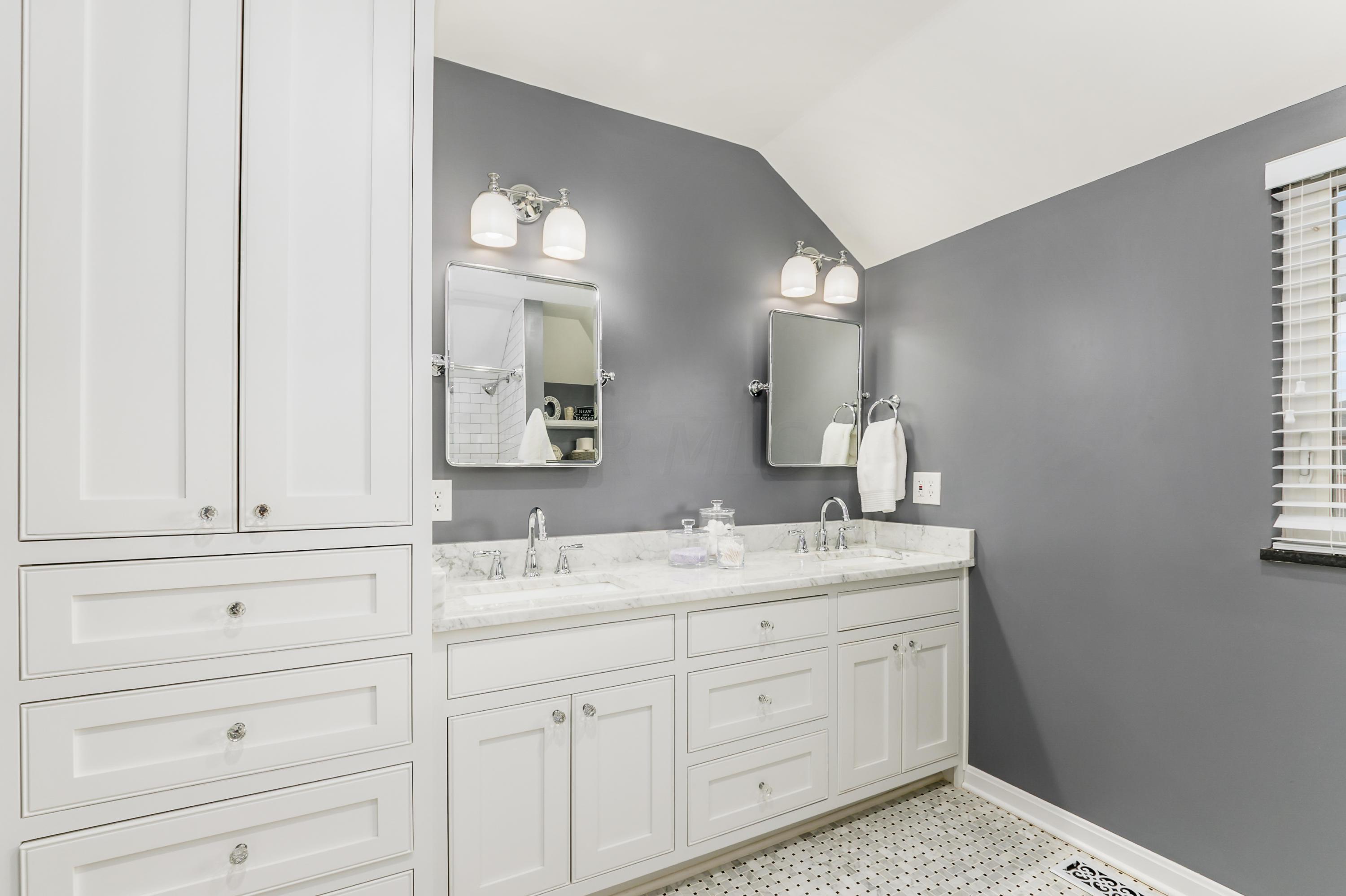 2015 Inchcliff Road Columbus, OH 43221 - Photo 29 of 44