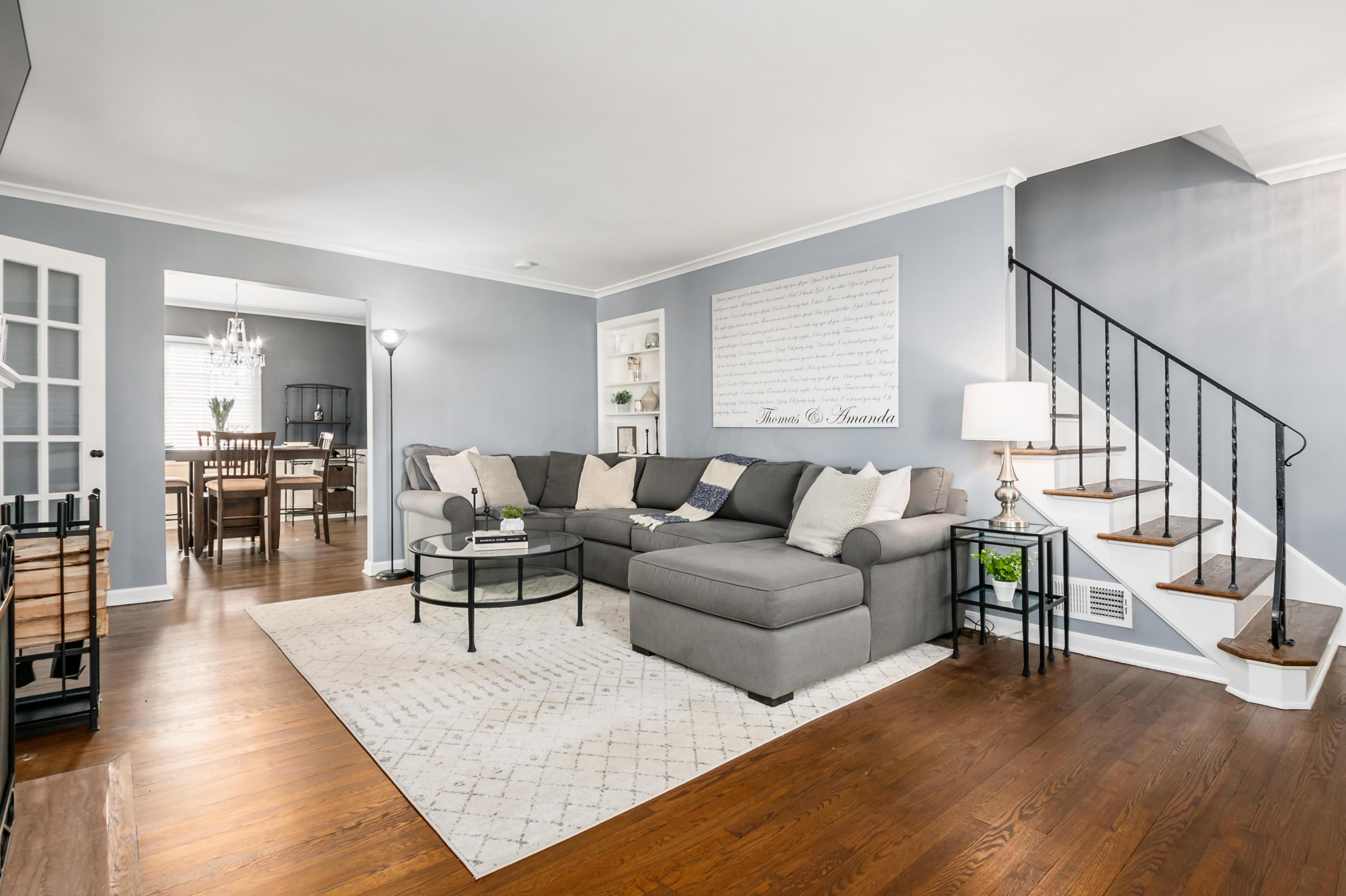 2015 Inchcliff Road Columbus, OH 43221 - Photo 4 of 44