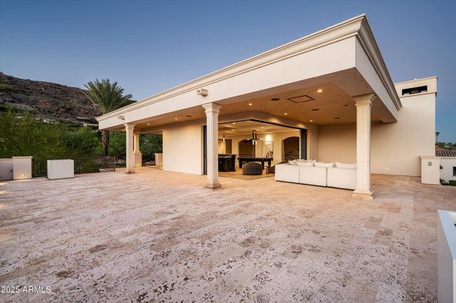 $8,725,000 | 5729 East Joshua Tree Lane, Paradise Valley, AZ 85253
