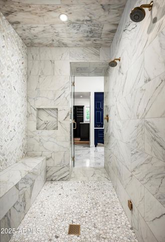 $8,725,000 | 5729 East Joshua Tree Lane, Paradise Valley, AZ 85253