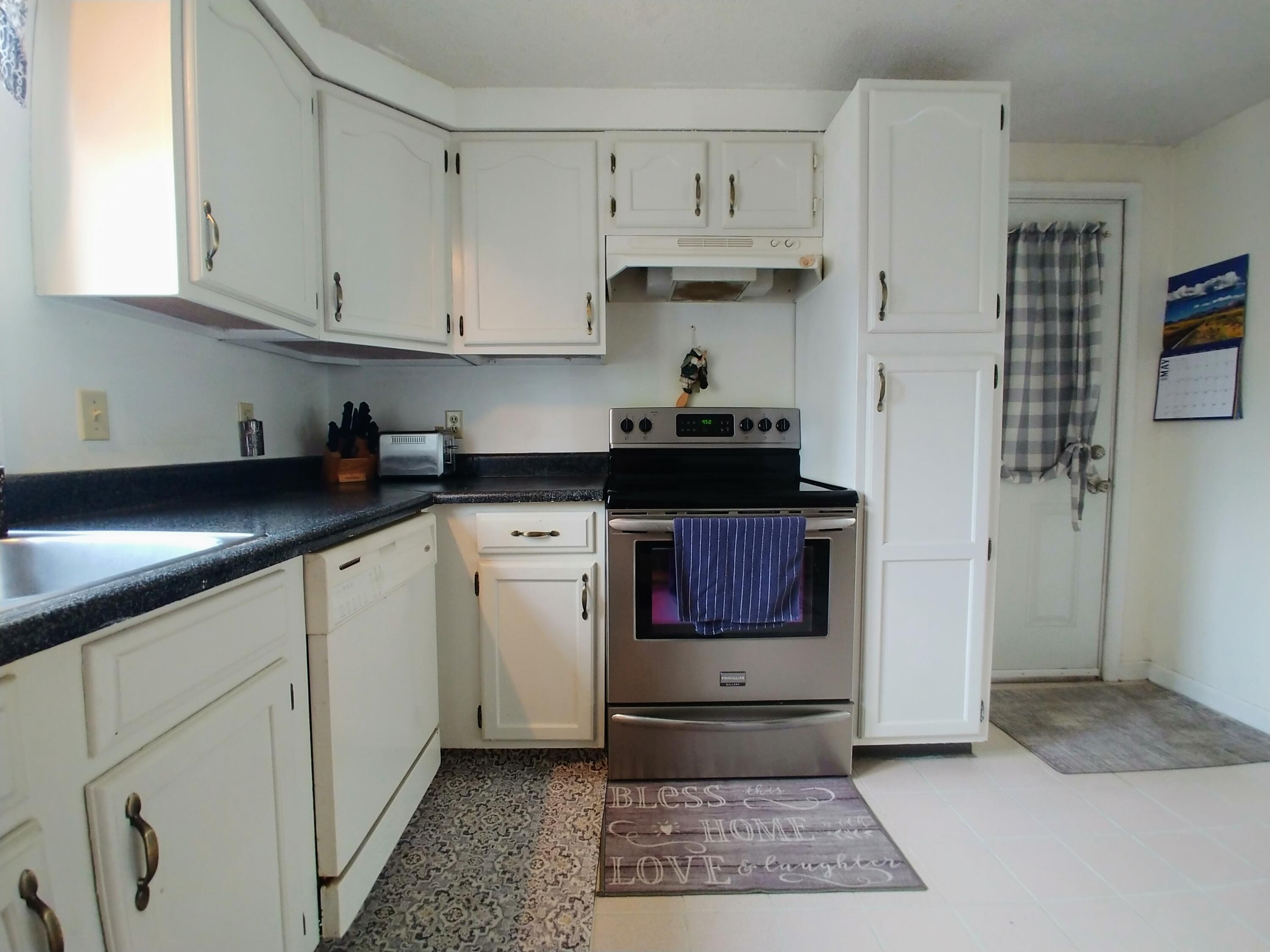 26 Oak Ridge Drive Standish, ME 04084 - Photo 14 of 43 20210508_095036