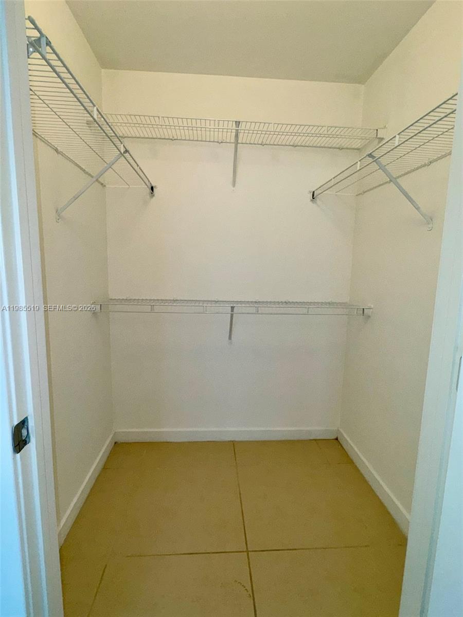 79 Southwest 12th Street, Unit 1210 Miami, FL 33130 - Photo 9 of 28