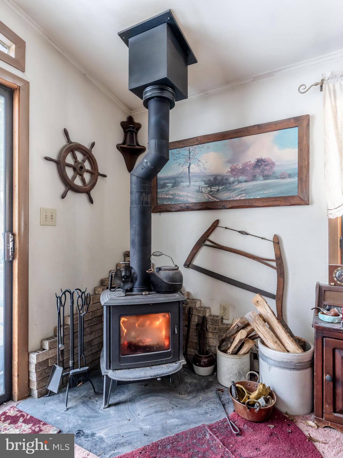 415 White Oak Road Lehighton, PA 18235 - Photo 13 of 45 a view of a room with gym equipment