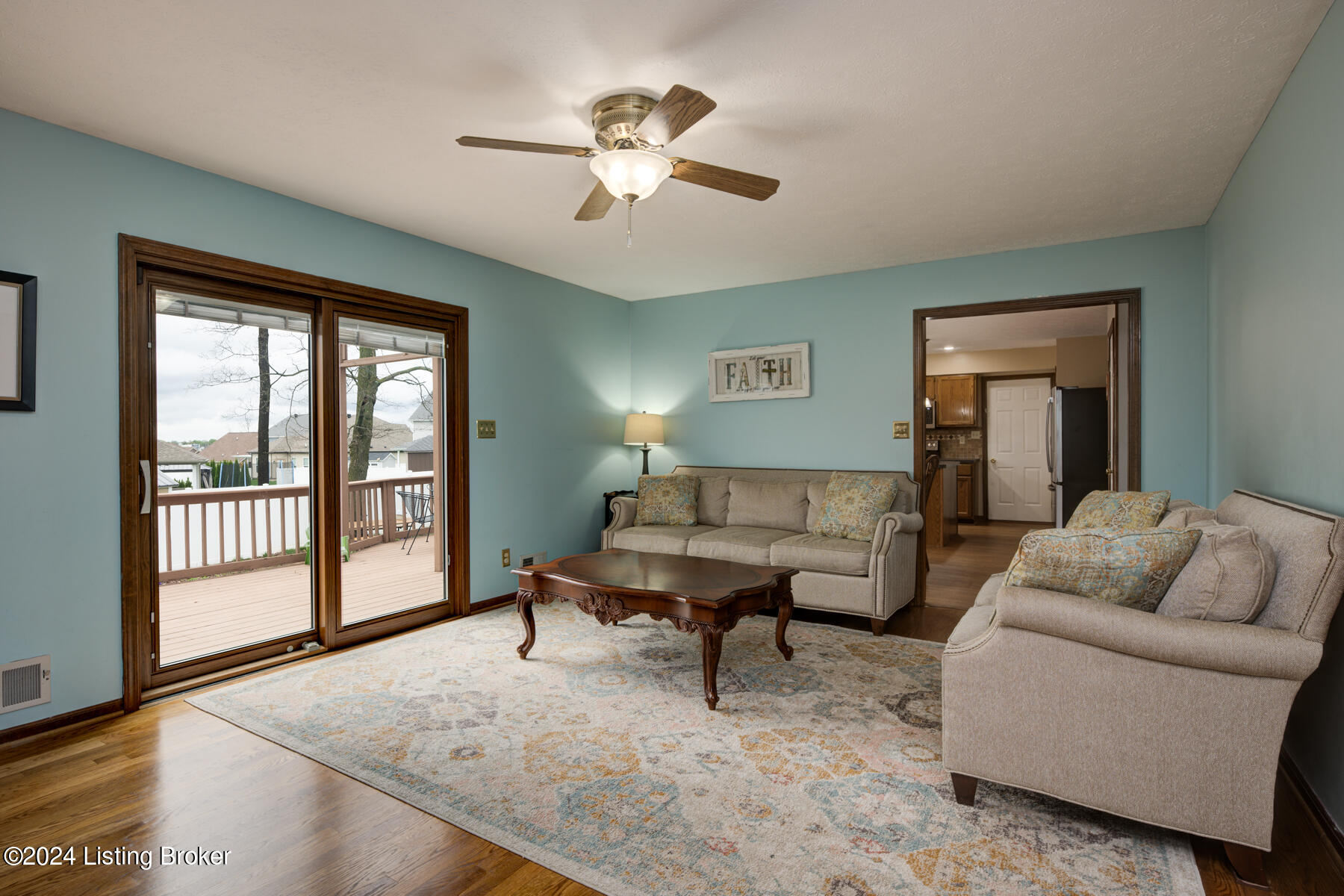 4208 Seagrape Road Louisville, KY 40299 - Photo 10 of 38 Family room, hardwood floors