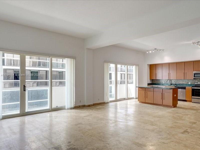 9499 Collins Avenue, Unit PH03 Surfside, FL 33154 - Photo 3 of 82 1st Level