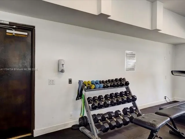 $13,000 | 9499 Collins Avenue, Unit PH03, Surfside, FL 33154