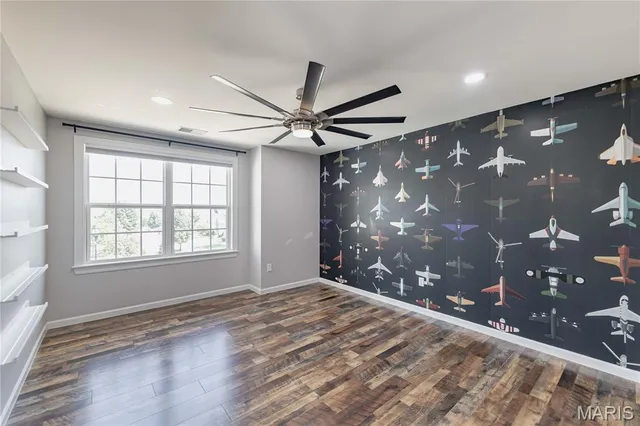 $1,300,000 | 351 Oak Stand Court, Chesterfield, MO 63005