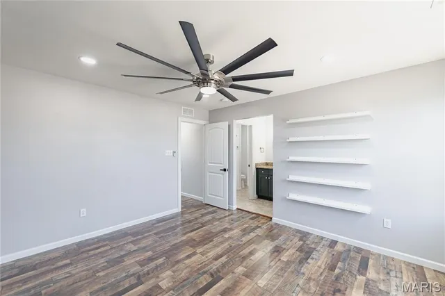 $1,300,000 | 351 Oak Stand Court, Chesterfield, MO 63005