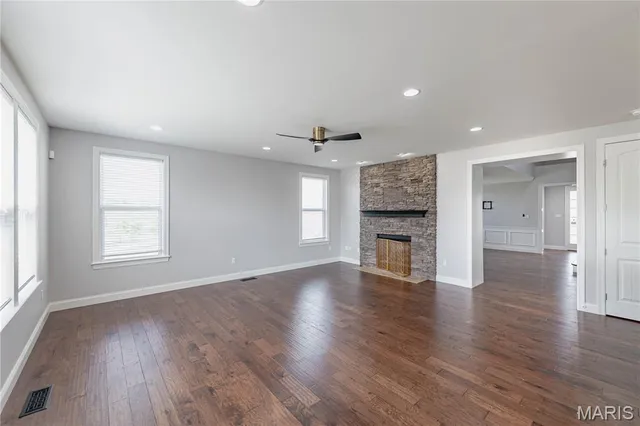 $1,300,000 | 351 Oak Stand Court, Chesterfield, MO 63005