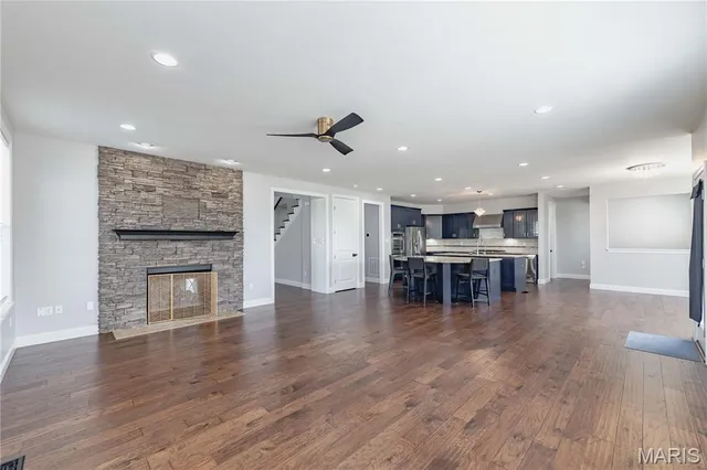 $1,300,000 | 351 Oak Stand Court, Chesterfield, MO 63005