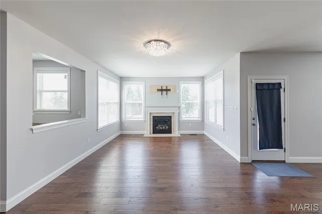 $1,300,000 | 351 Oak Stand Court, Chesterfield, MO 63005