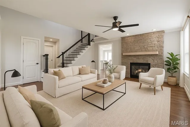 $1,300,000 | 351 Oak Stand Court, Chesterfield, MO 63005