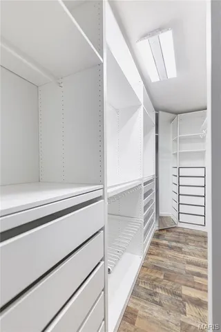 $1,300,000 | 351 Oak Stand Court, Chesterfield, MO 63005