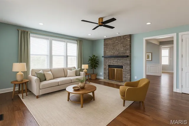 $1,300,000 | 351 Oak Stand Court, Chesterfield, MO 63005