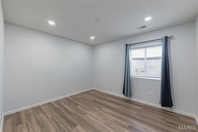 $1,300,000 | 351 Oak Stand Court, Chesterfield, MO 63005