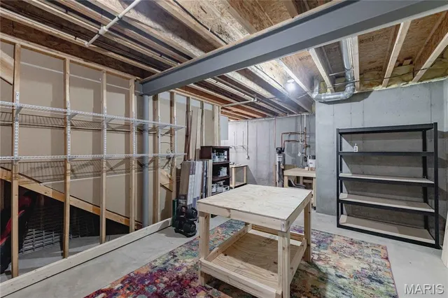 $1,300,000 | 351 Oak Stand Court, Chesterfield, MO 63005