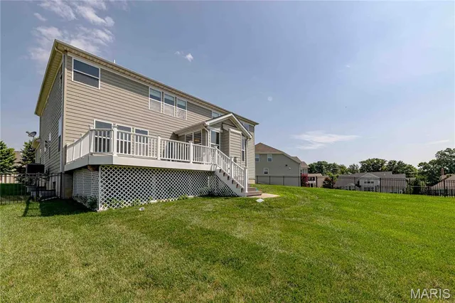 $1,300,000 | 351 Oak Stand Court, Chesterfield, MO 63005