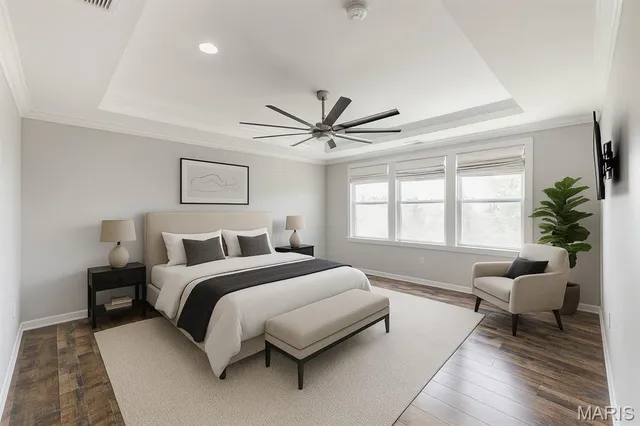 $1,300,000 | 351 Oak Stand Court, Chesterfield, MO 63005