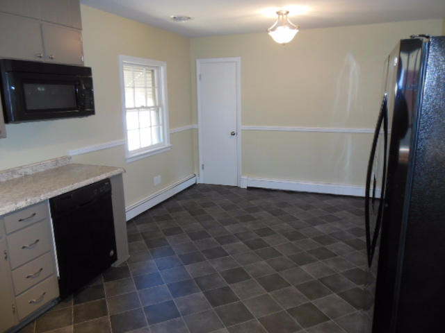 1610 Angus Road Northwest Roanoke, VA 24017 - Photo 3 of 14 F (7)