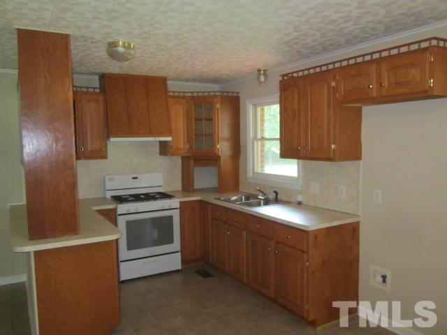 534 Fontaine Road Roxboro, NC 27574 - Photo 7 of 18
