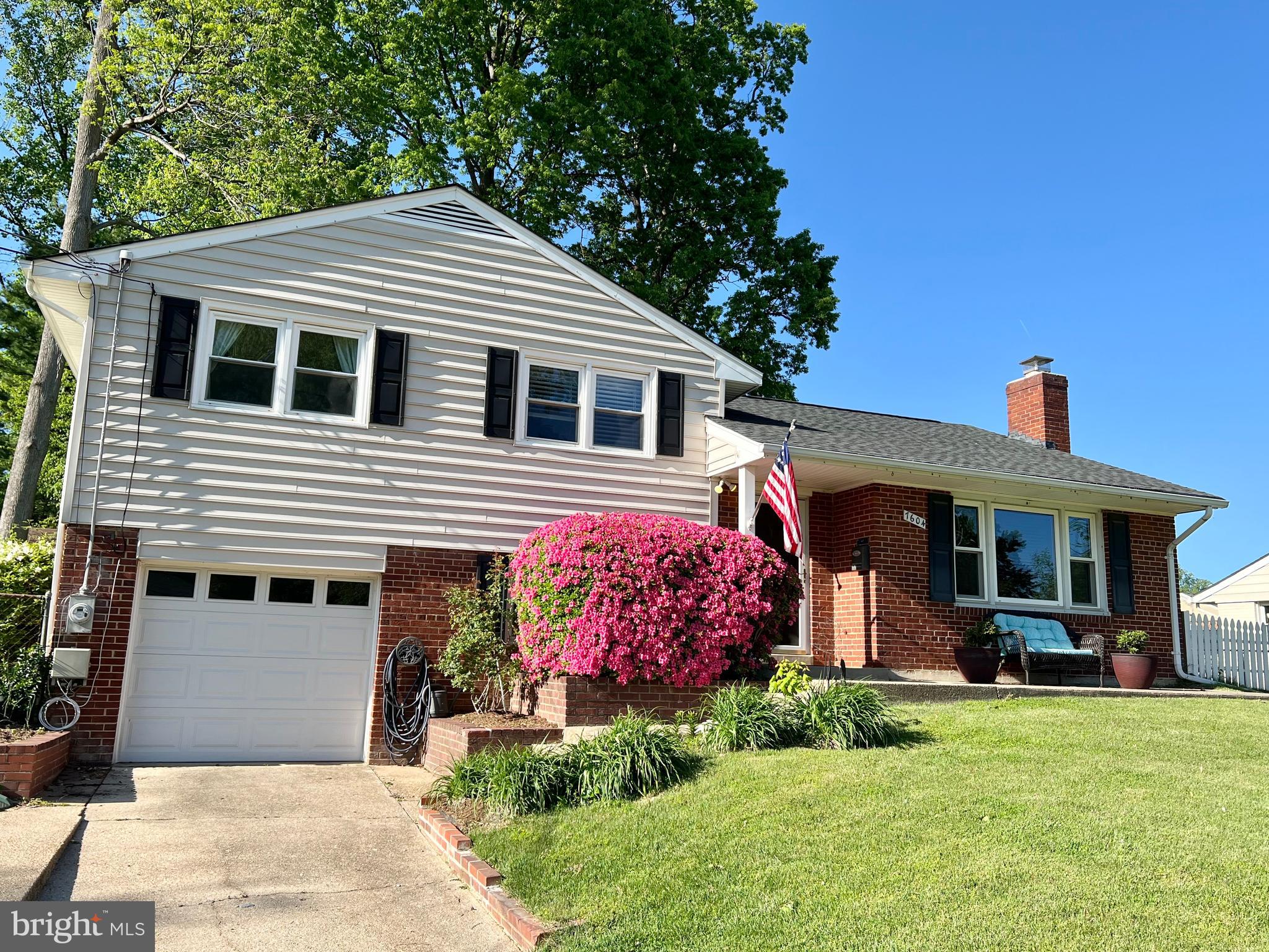 7604 Hogarth Street Springfield, VA 22151 - Photo 30 of 37 One car garage and mature landscaping