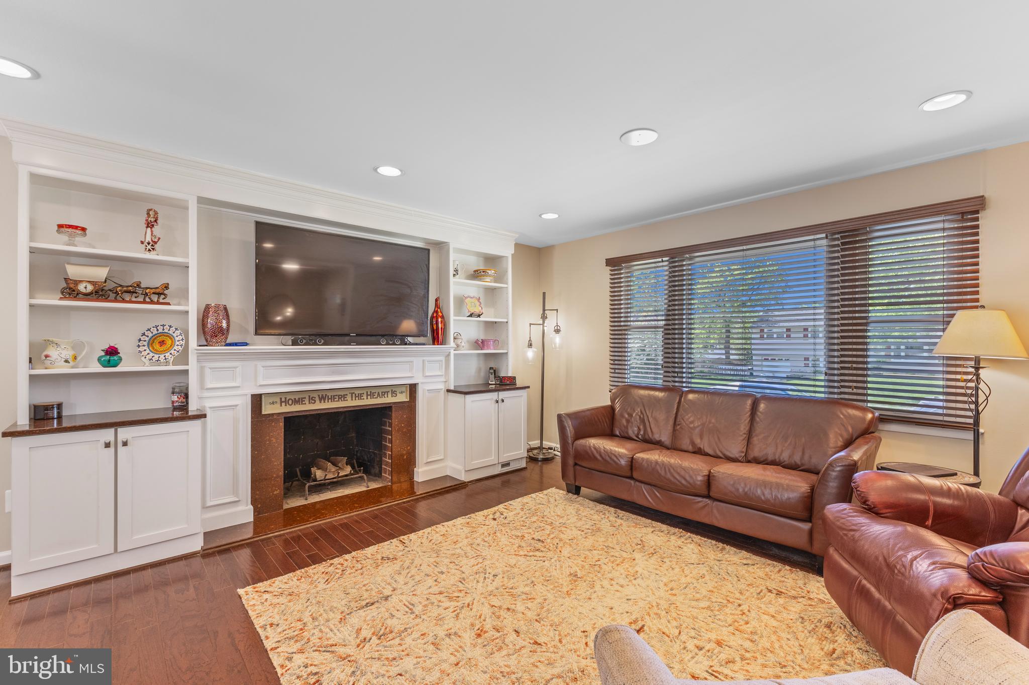 7604 Hogarth Street Springfield, VA 22151 - Photo 6 of 37 Spacious living area with fireplace