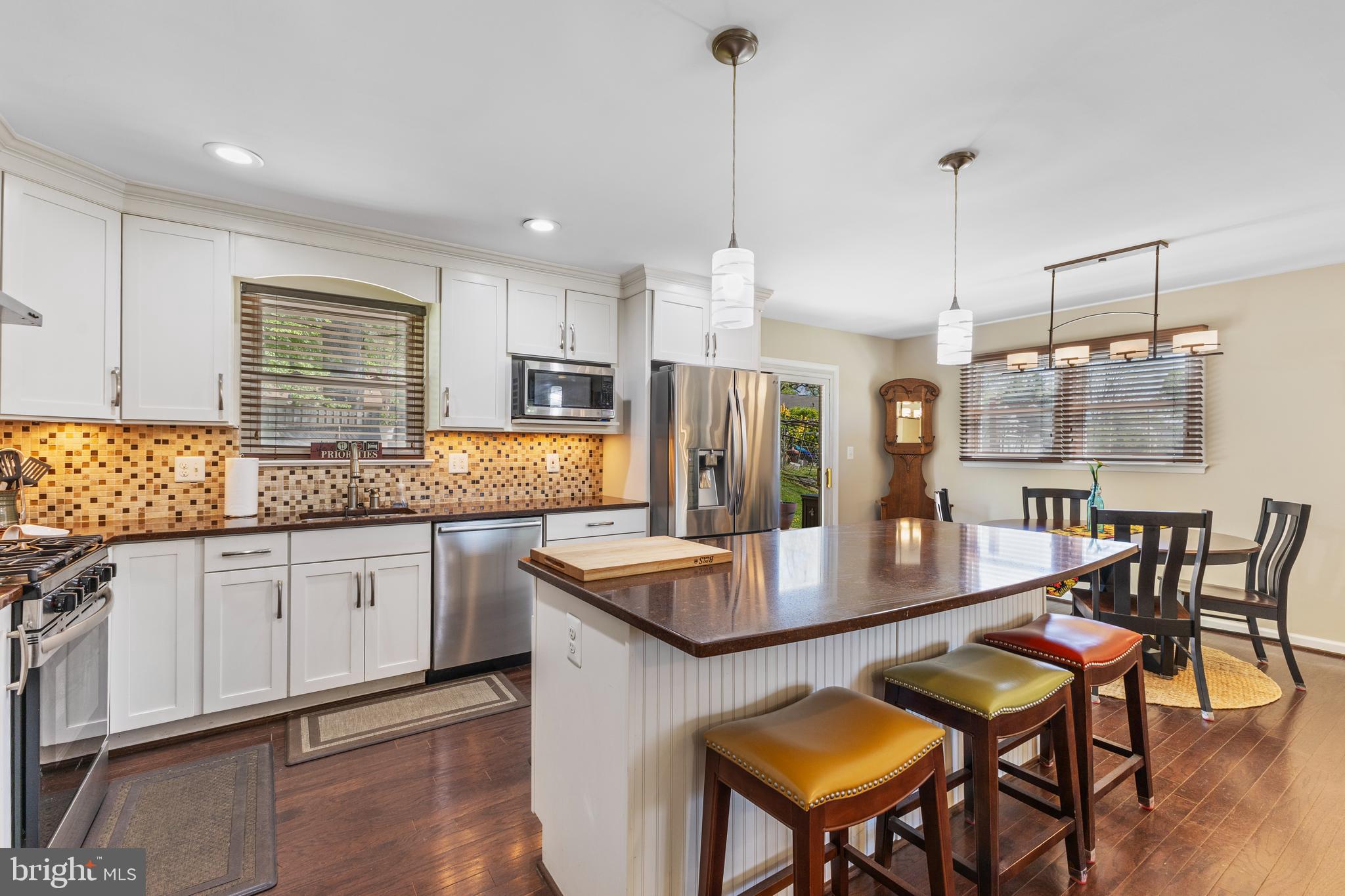 7604 Hogarth Street Springfield, VA 22151 - Photo 10 of 37 Custom gourmet kitchen