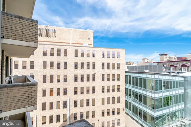 $2,595 | 1325 18th Street Northwest, Unit 807, Washington, DC 20036