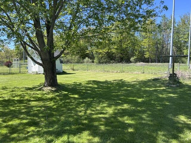 106 Webster Road Alpena, MI 49707 - Photo 3 of 33 03-IMG_4956