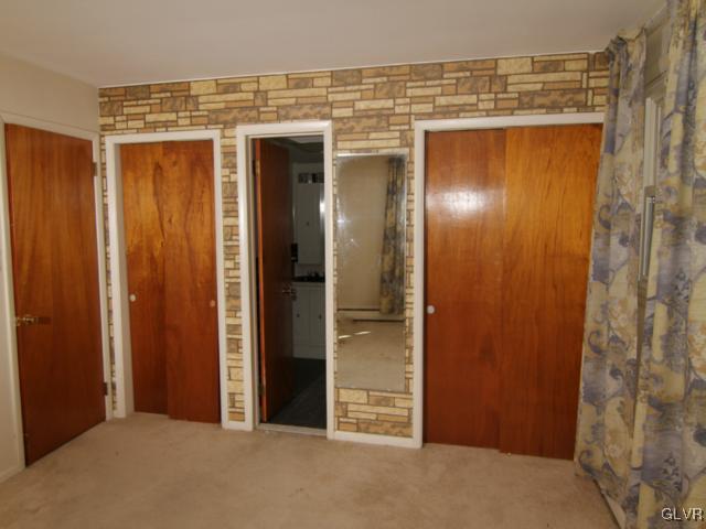 2225 Pinehurst Road Bethlehem, PA 18018 - Photo 18 of 24 Gallery Image 18