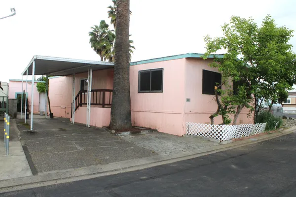 $119,949 | 900 Old Stockton Road, Unit 124, Oakdale, CA 95361